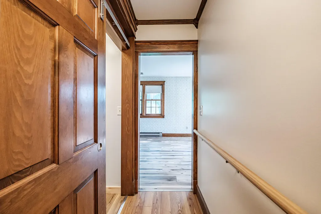 4 Pineway Drive Auburn ME 04210