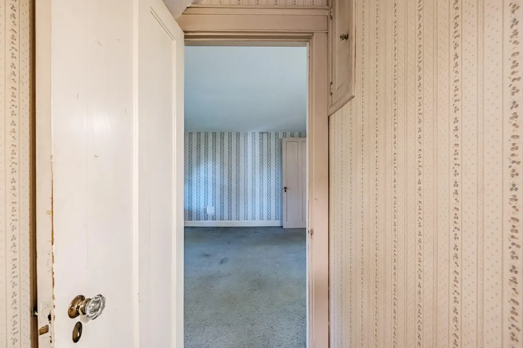 4 Pineway Drive Auburn ME 04210