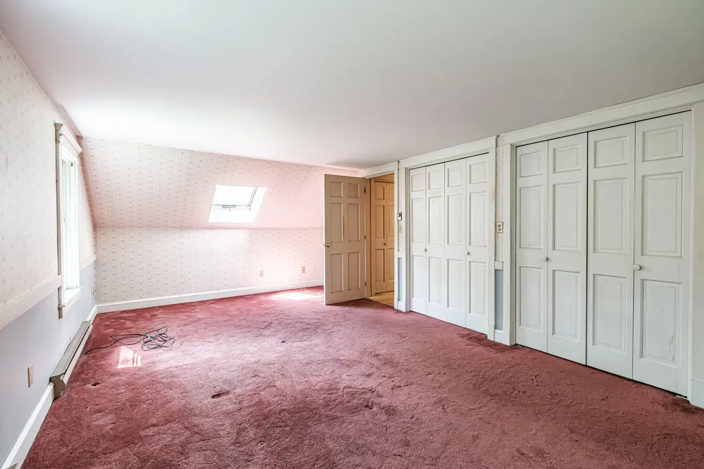 4 Pineway Drive Auburn ME 04210