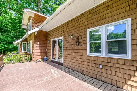 4 Pineway Drive Auburn ME 04210