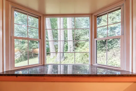 4 Pineway Drive Auburn ME 04210
