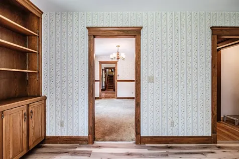4 Pineway Drive Auburn ME 04210