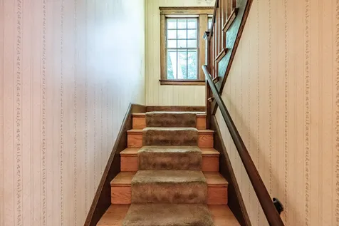 4 Pineway Drive Auburn ME 04210