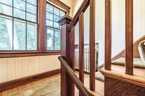 4 Pineway Drive Auburn ME 04210