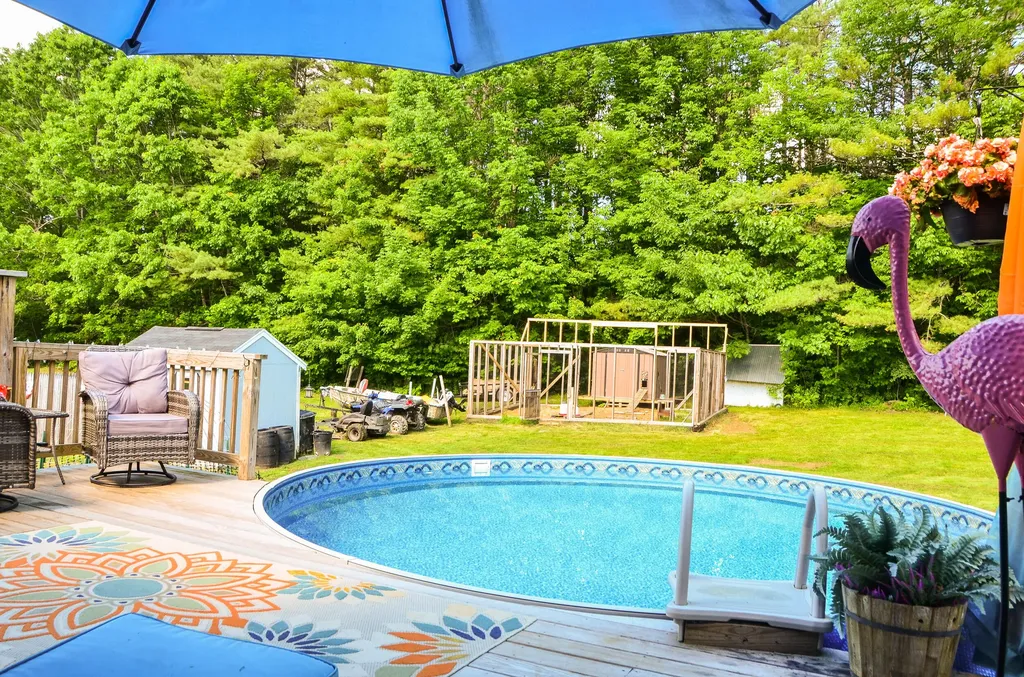29 Townhouse Road Chelsea ME 04330