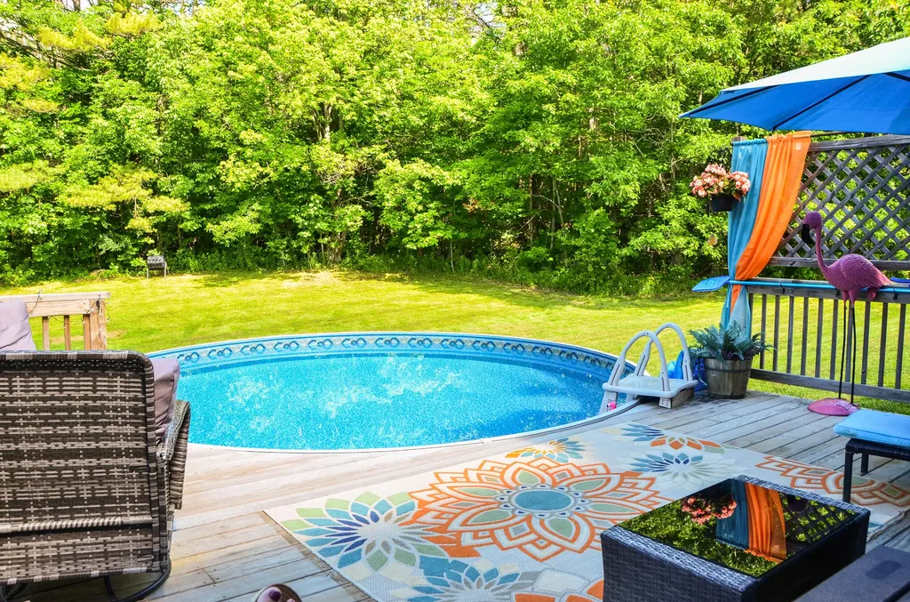 29 Townhouse Road Chelsea ME 04330