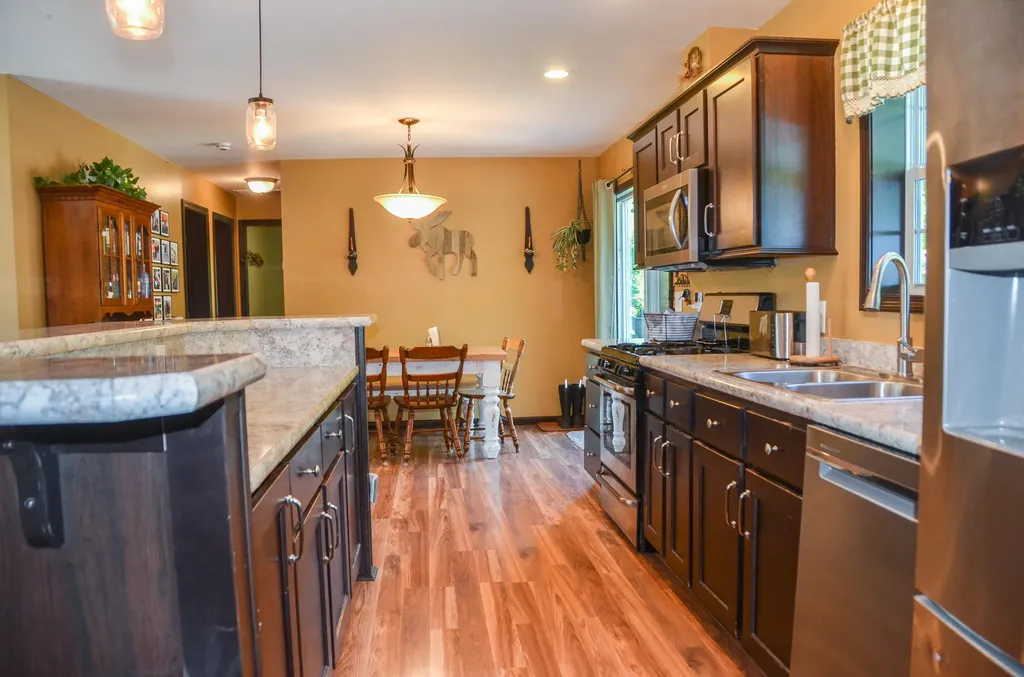 29 Townhouse Road Chelsea ME 04330