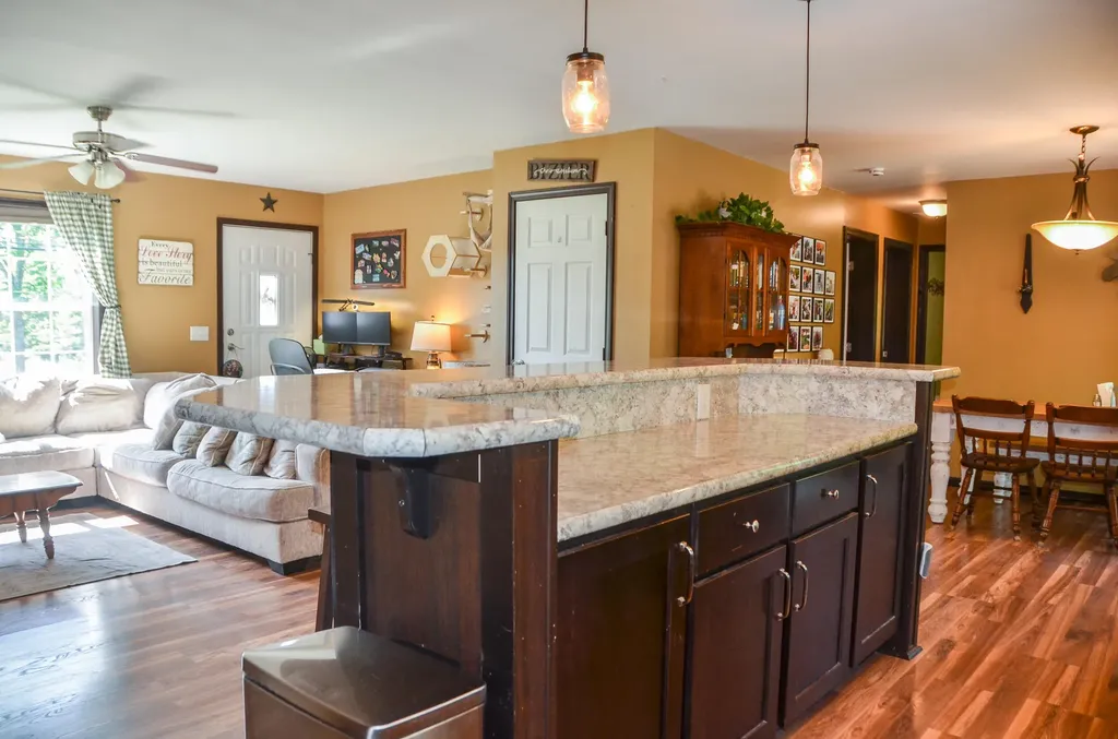 29 Townhouse Road Chelsea ME 04330