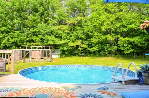 29 Townhouse Road Chelsea ME 04330