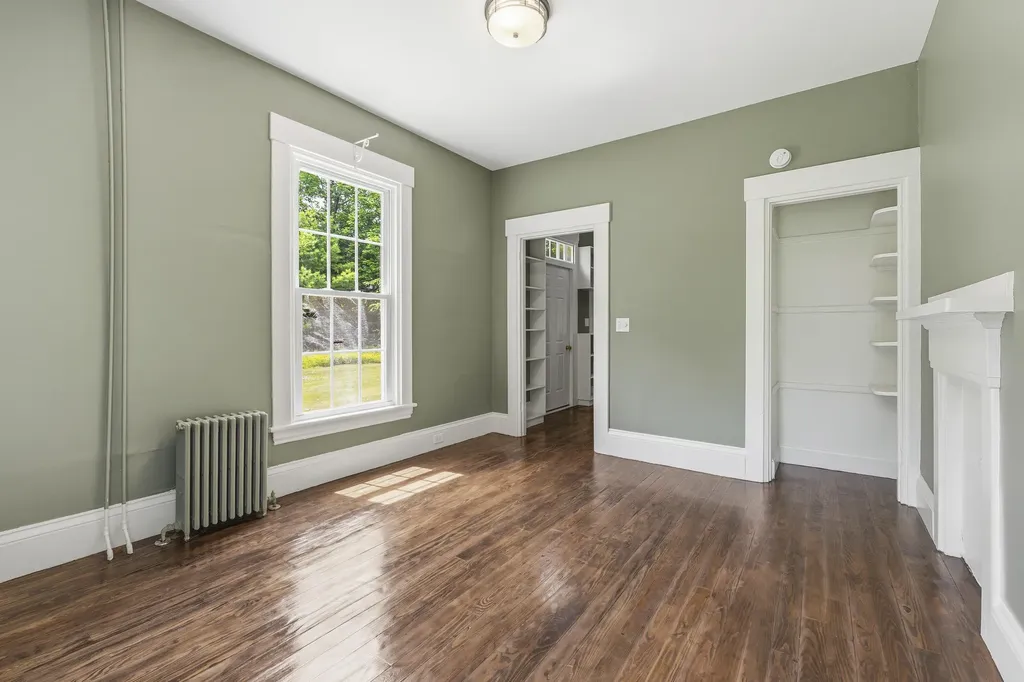 1085 Main Street Bowdoin ME 04287