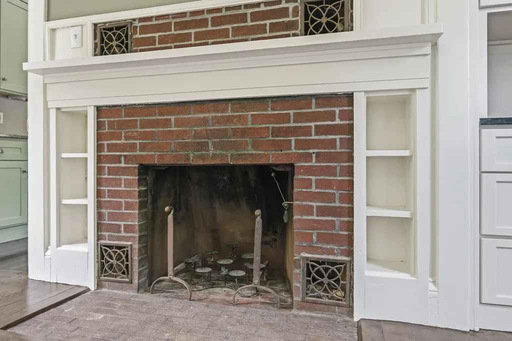 1085 Main Street Bowdoin ME 04287