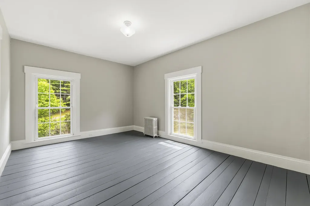 1085 Main Street Bowdoin ME 04287