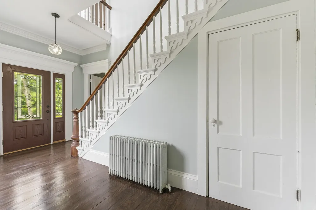 1085 Main Street Bowdoin ME 04287