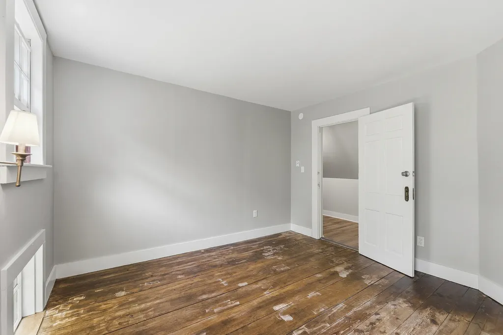 1085 Main Street Bowdoin ME 04287