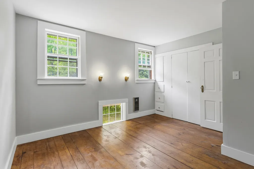 1085 Main Street Bowdoin ME 04287