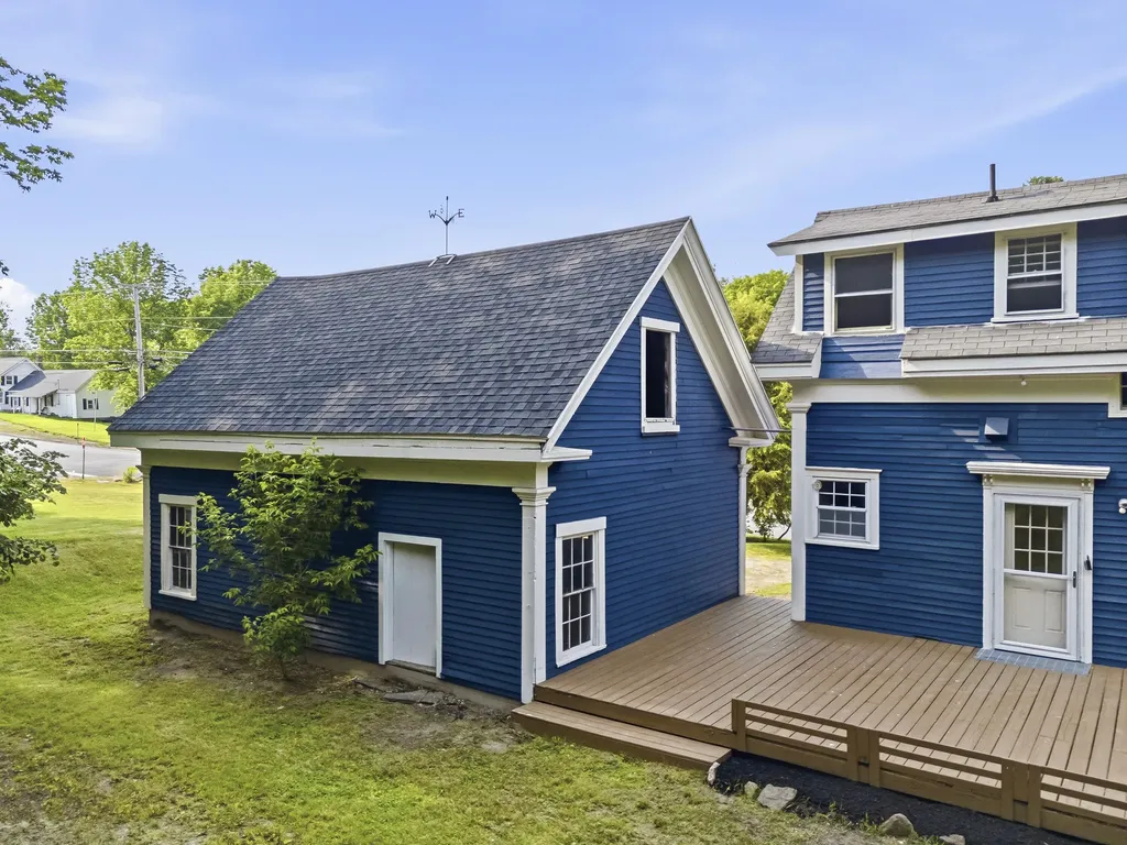 1085 Main Street Bowdoin ME 04287