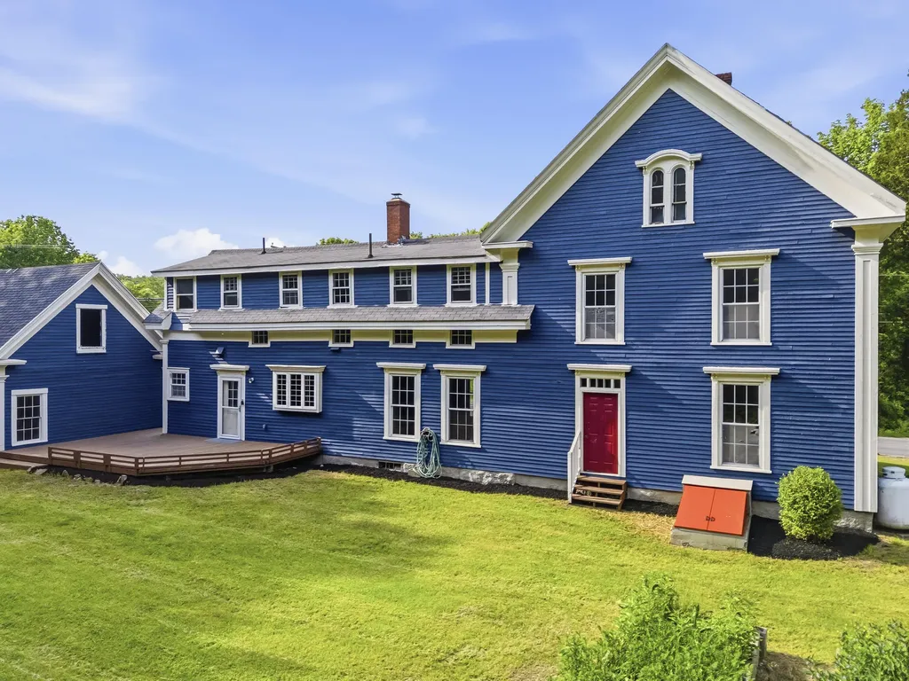 1085 Main Street Bowdoin ME 04287