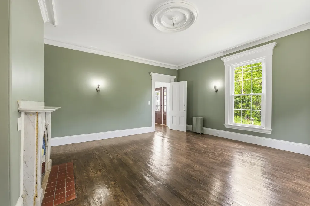 1085 Main Street Bowdoin ME 04287
