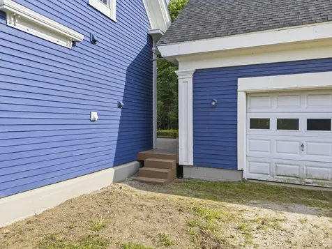 1085 Main Street Bowdoin ME 04287