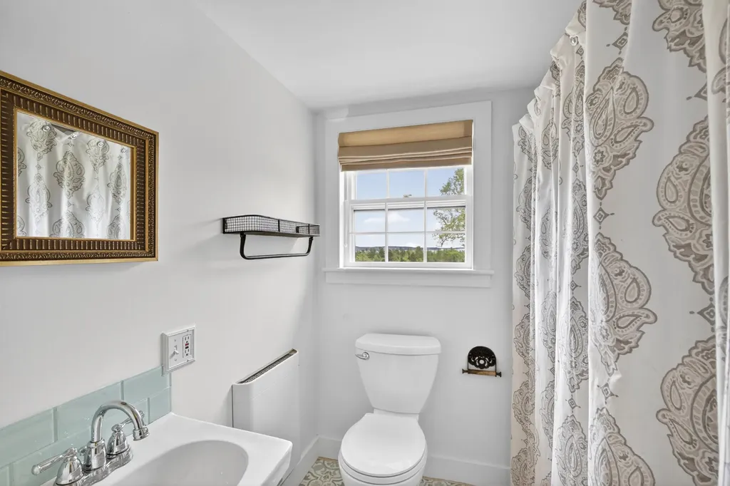 1159 Main Road Islesboro ME 04848