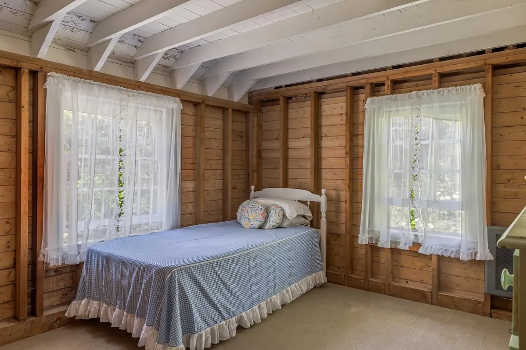 30 Neighborhood Road, Northeast Harbor Mount Desert ME 04662