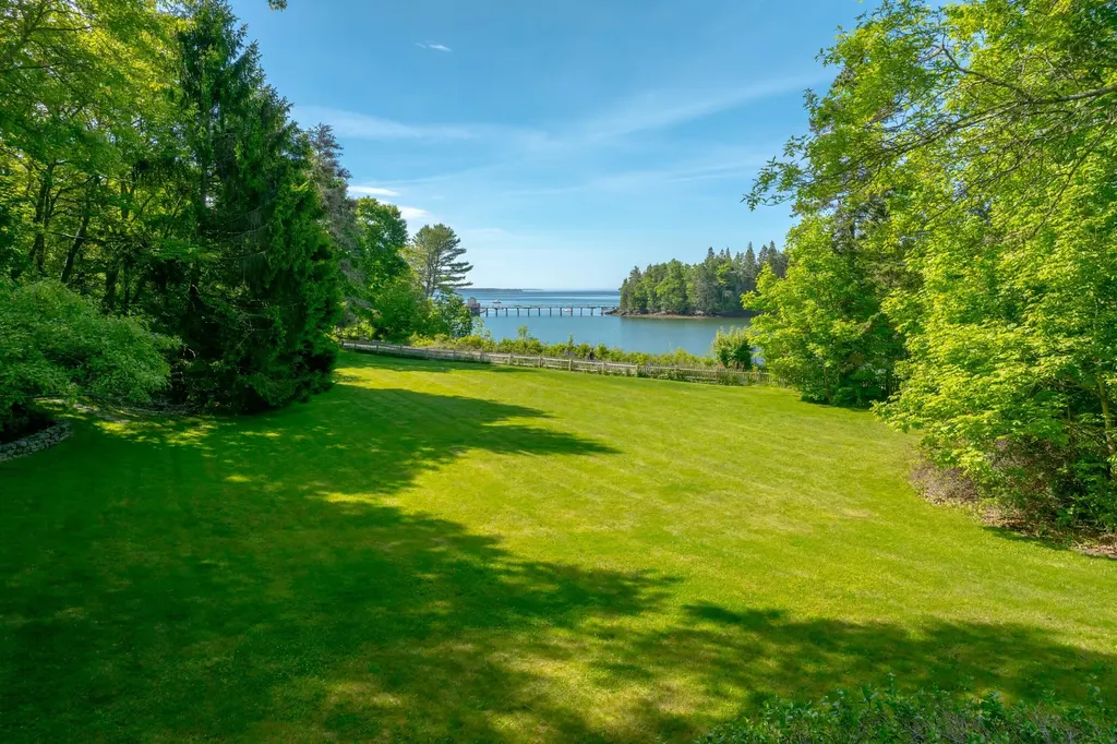 30 Neighborhood Road, Northeast Harbor Mount Desert ME 04662
