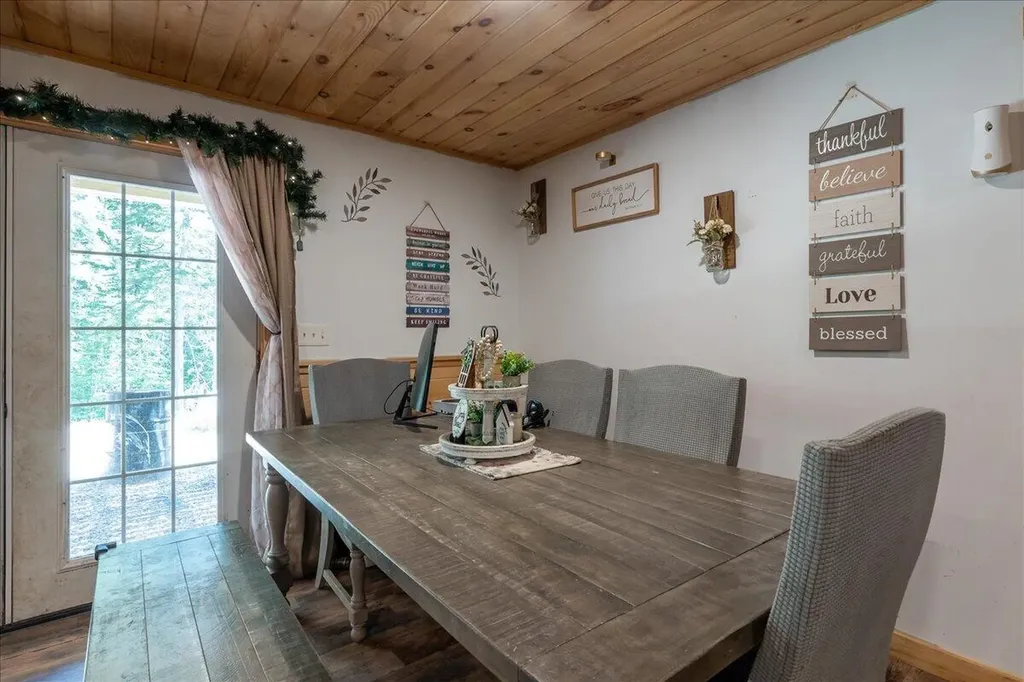 98 Davey Road Warren ME 04864