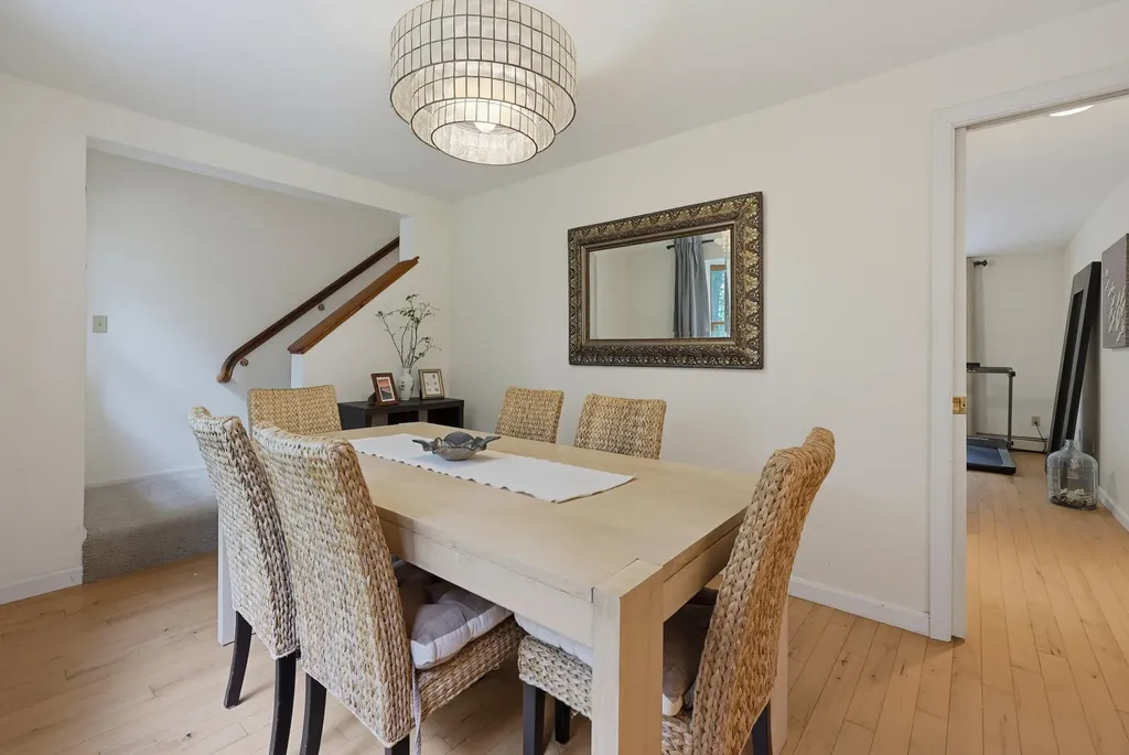 633 Harpswell Road Brunswick ME 04011