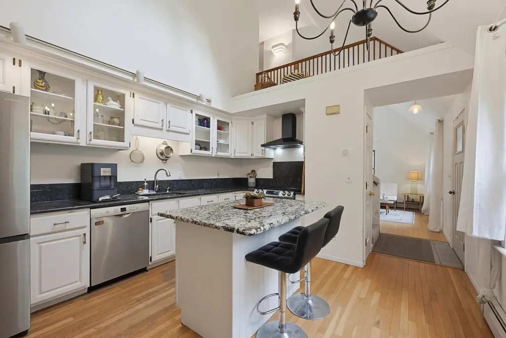 633 Harpswell Road Brunswick ME 04011
