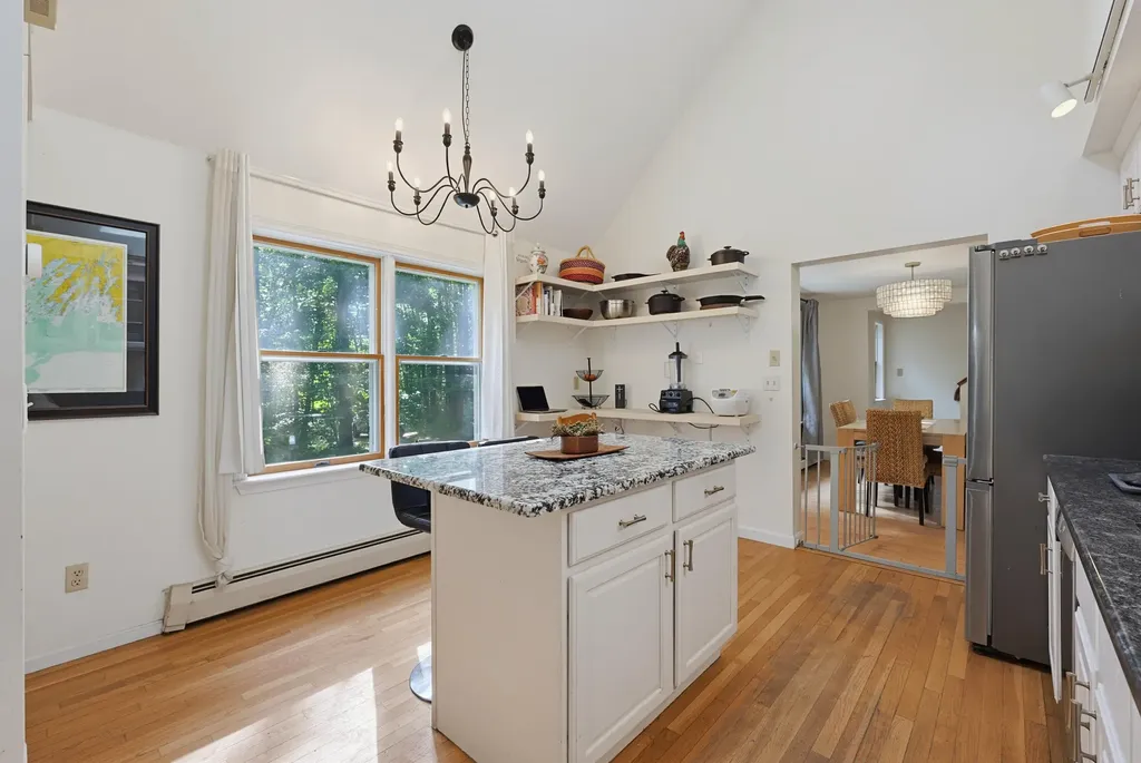 633 Harpswell Road Brunswick ME 04011
