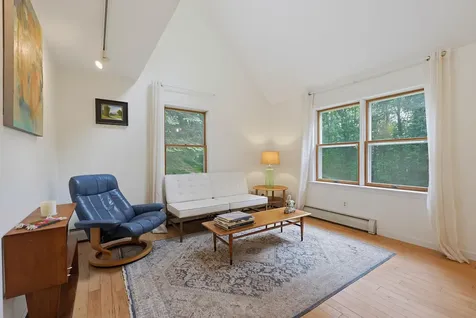 633 Harpswell Road Brunswick ME 04011