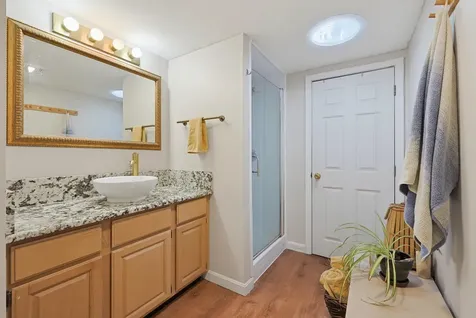 633 Harpswell Road Brunswick ME 04011