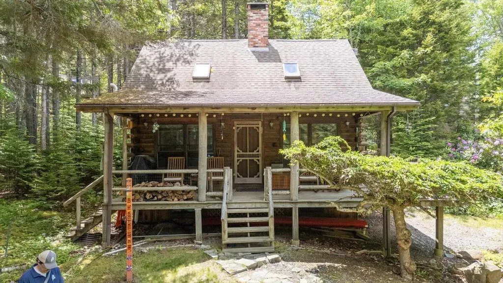 2 Schaefer Lane Saint George ME 04860