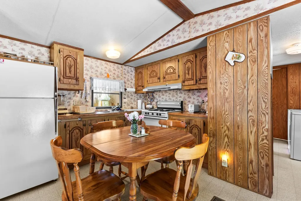 183 Blastow Cove Road Deer Isle ME 04627