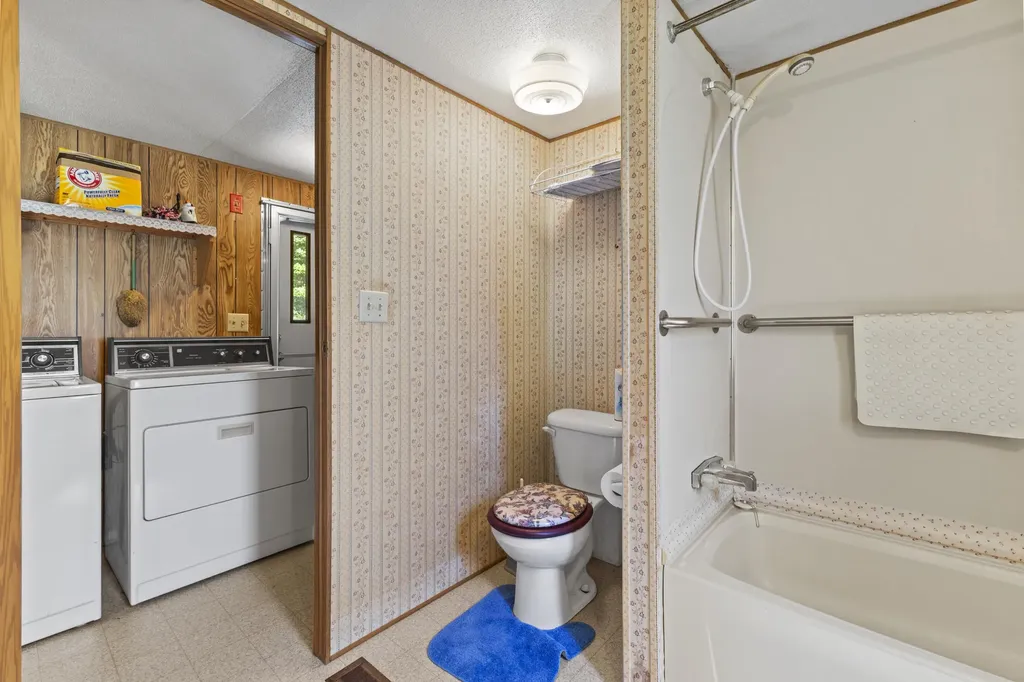 183 Blastow Cove Road Deer Isle ME 04650