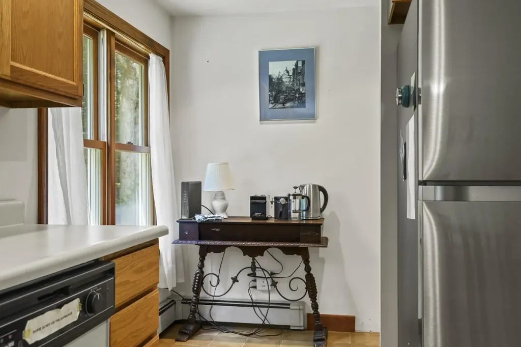 14 Paradise Lane Southport ME 04576