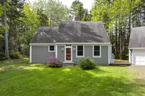 14 Paradise Lane Southport ME 04576