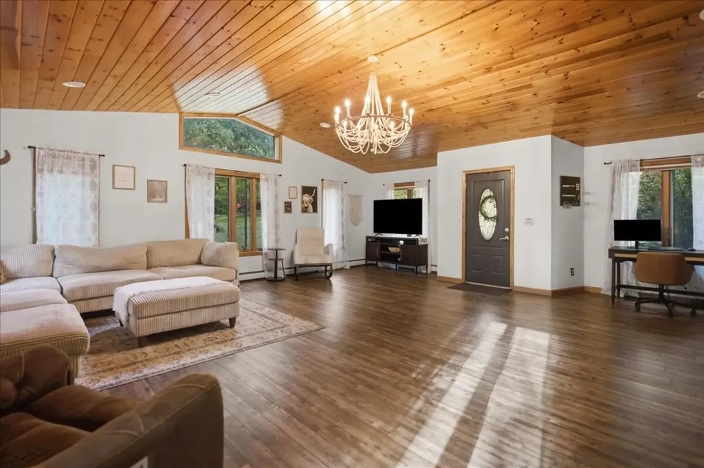 175 Kennebec Trail Turner ME 04282