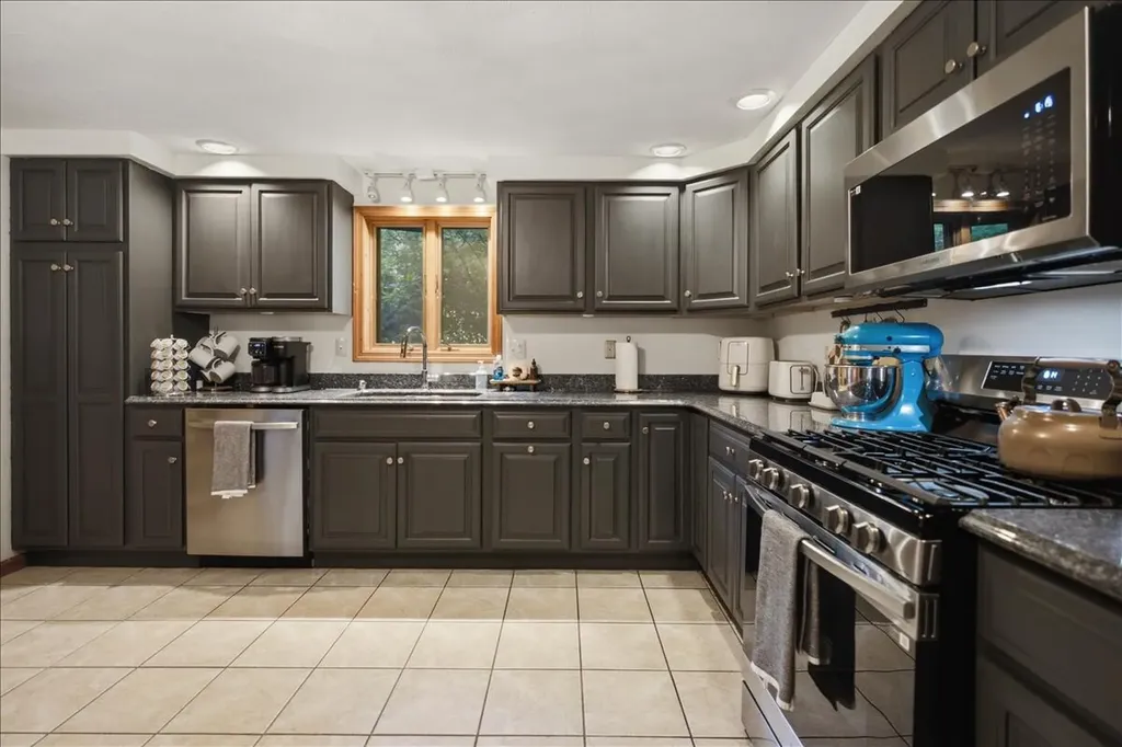 175 Kennebec Trail Turner ME 04282