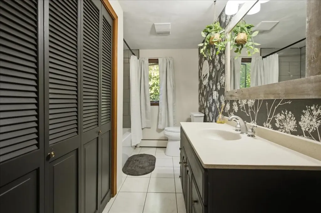 175 Kennebec Trail Turner ME 04282