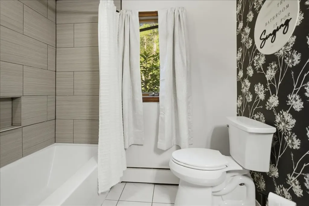 175 Kennebec Trail Turner ME 04282