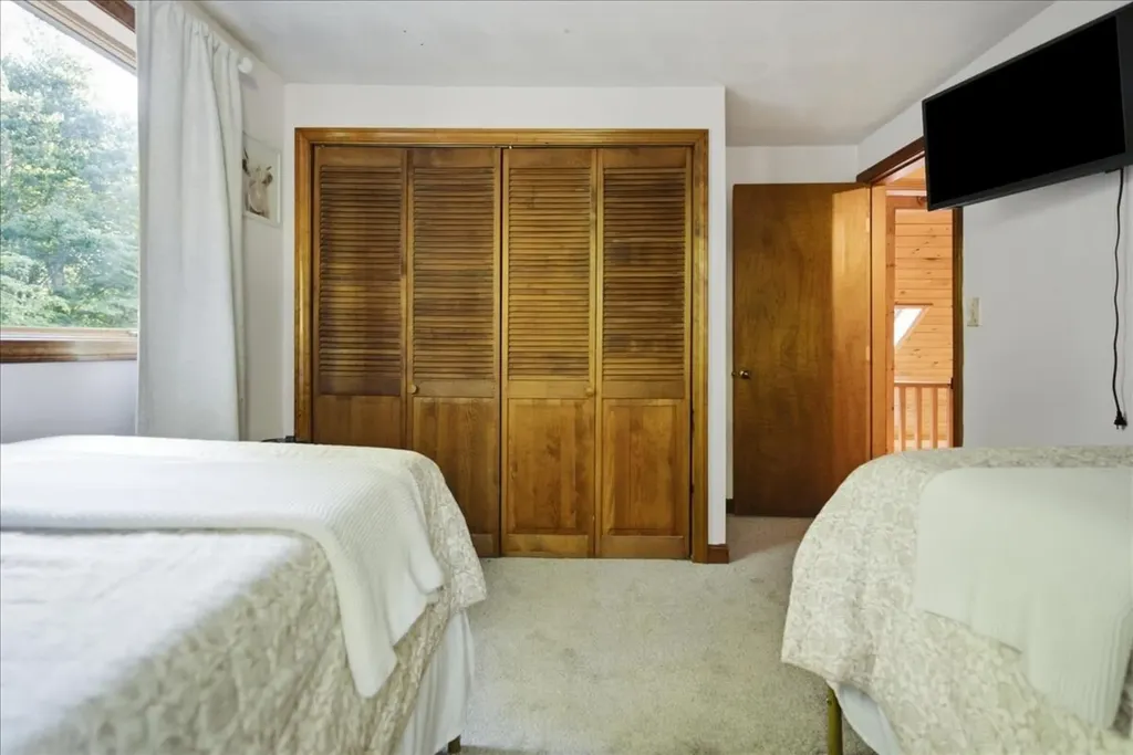 175 Kennebec Trail Turner ME 04282