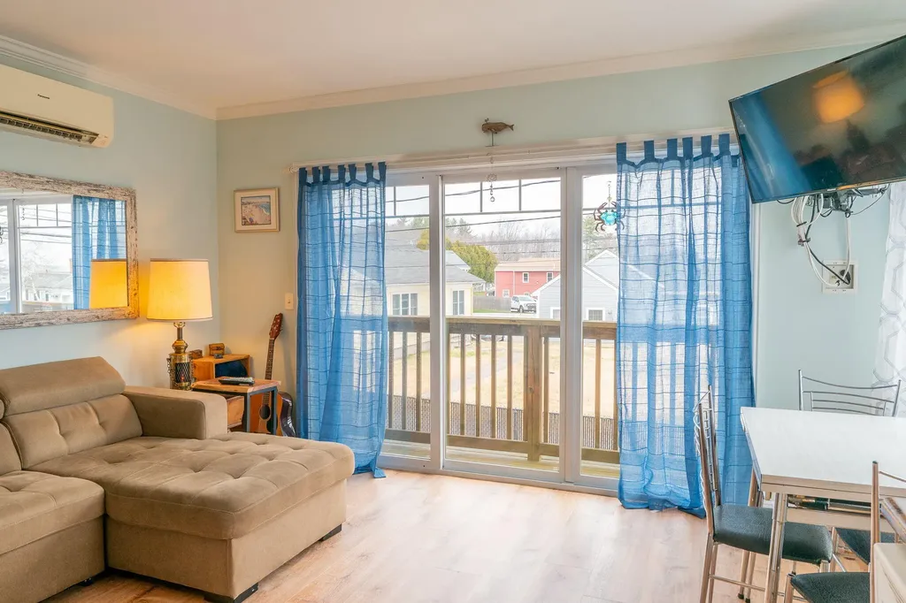 35 Barefoot Cottage Road Wells ME 04090