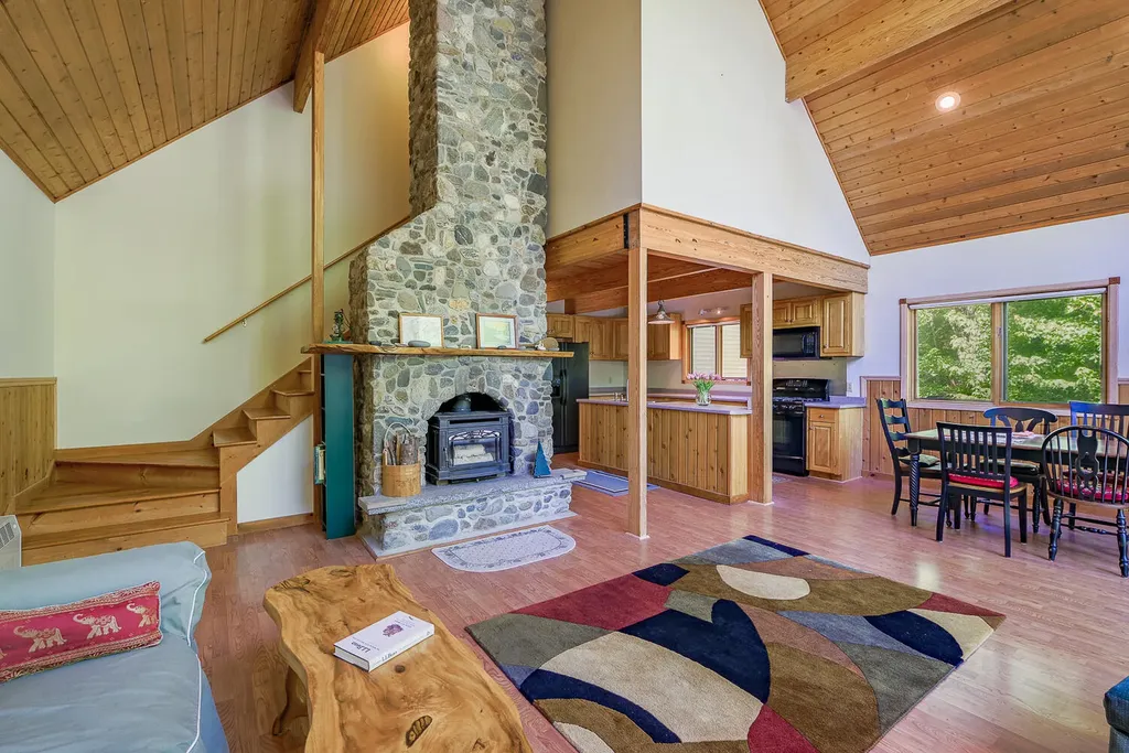 37 Albin Road Searsmont ME 04973