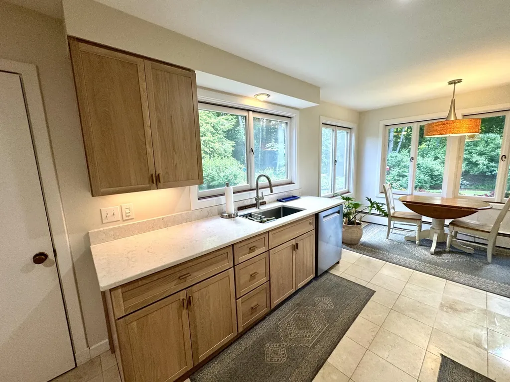 281 Clyde Road Bangor ME 04401