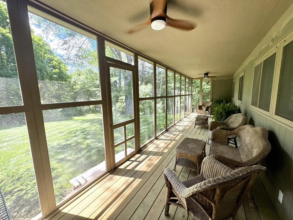 281 Clyde Road Bangor ME 04401