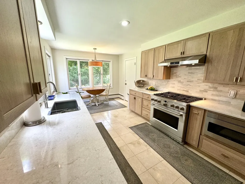 281 Clyde Road Bangor ME 04401