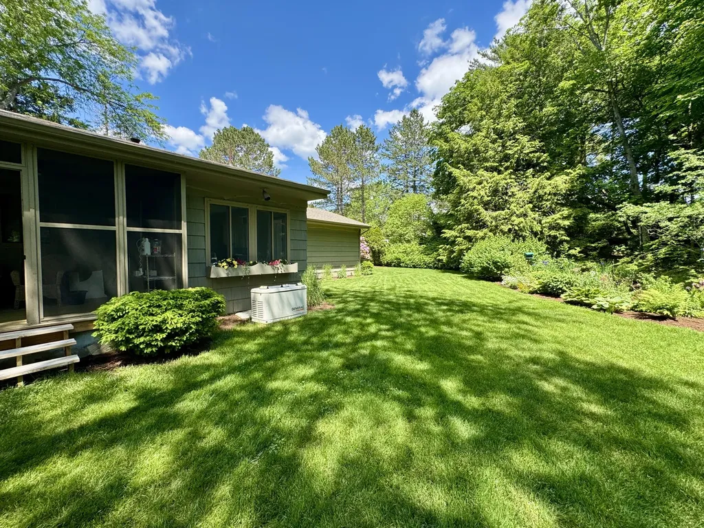 281 Clyde Road Bangor ME 04401