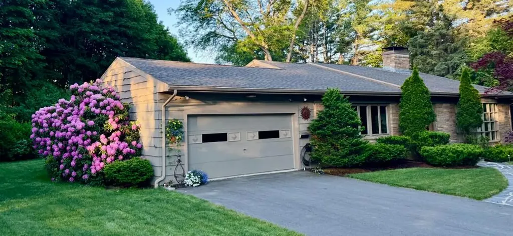 281 Clyde Road Bangor ME 04401