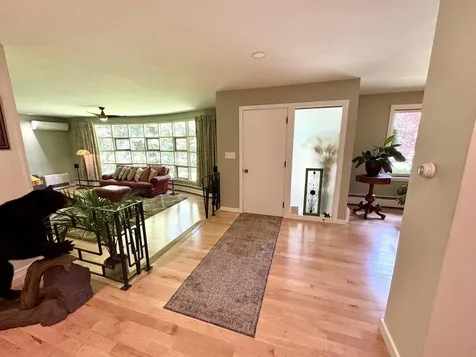 281 Clyde Road Bangor ME 04401